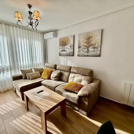 San Pascual Near The Center With 2 Bedrooms - 5d *